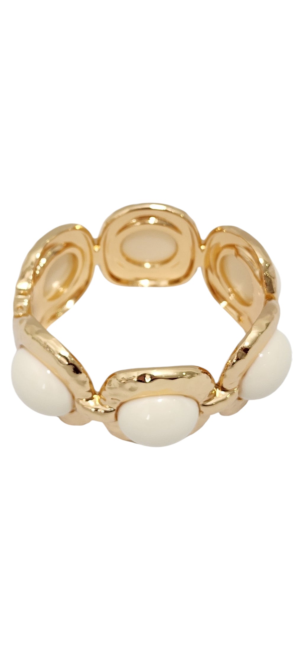 Pulseira Articulada em Metal Martelado com Resina Off-White